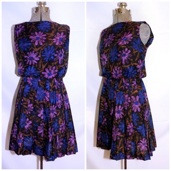 Vintage Dresses & Skirts - VTG 60's Daisy Floral Pleated Scooter Dress XS/S